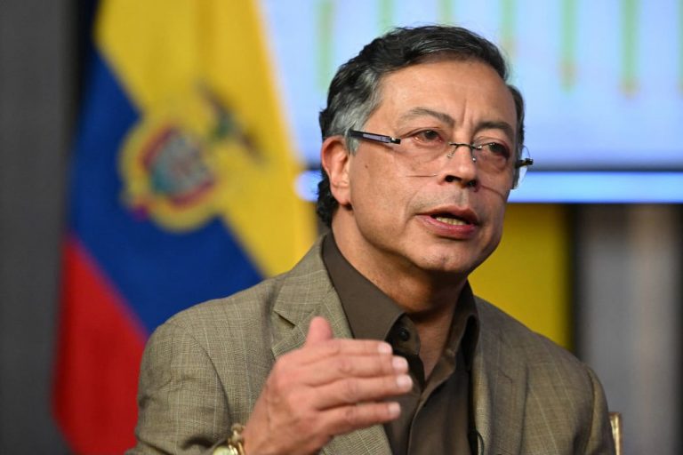24 legisladores de 14 países latinoamericanos condenan el uso de la expresión nazi "Heil Hitler" por parte del presidente Gustavo Petro